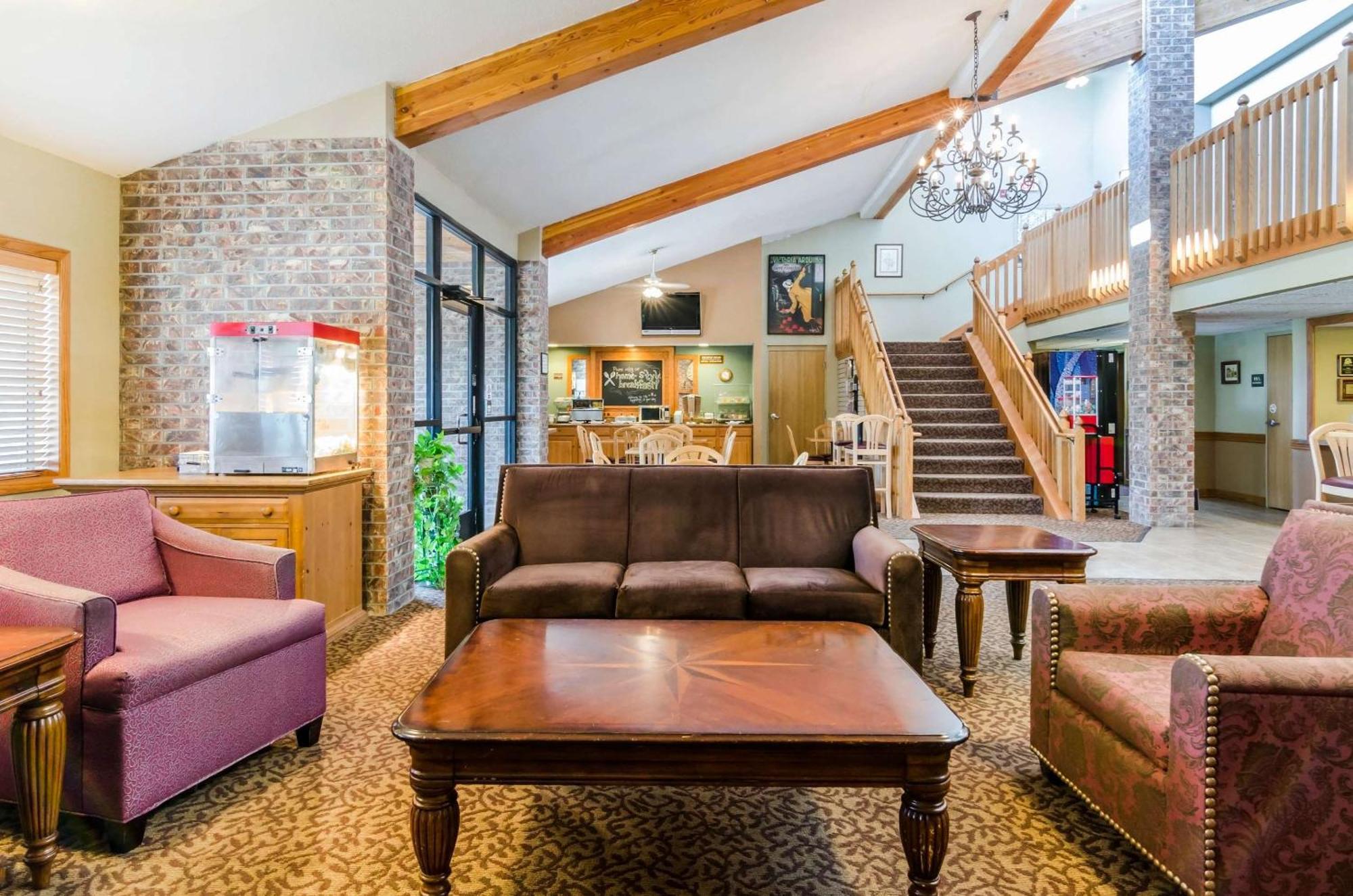 Rodeway Inn Hesston Kültér fotó