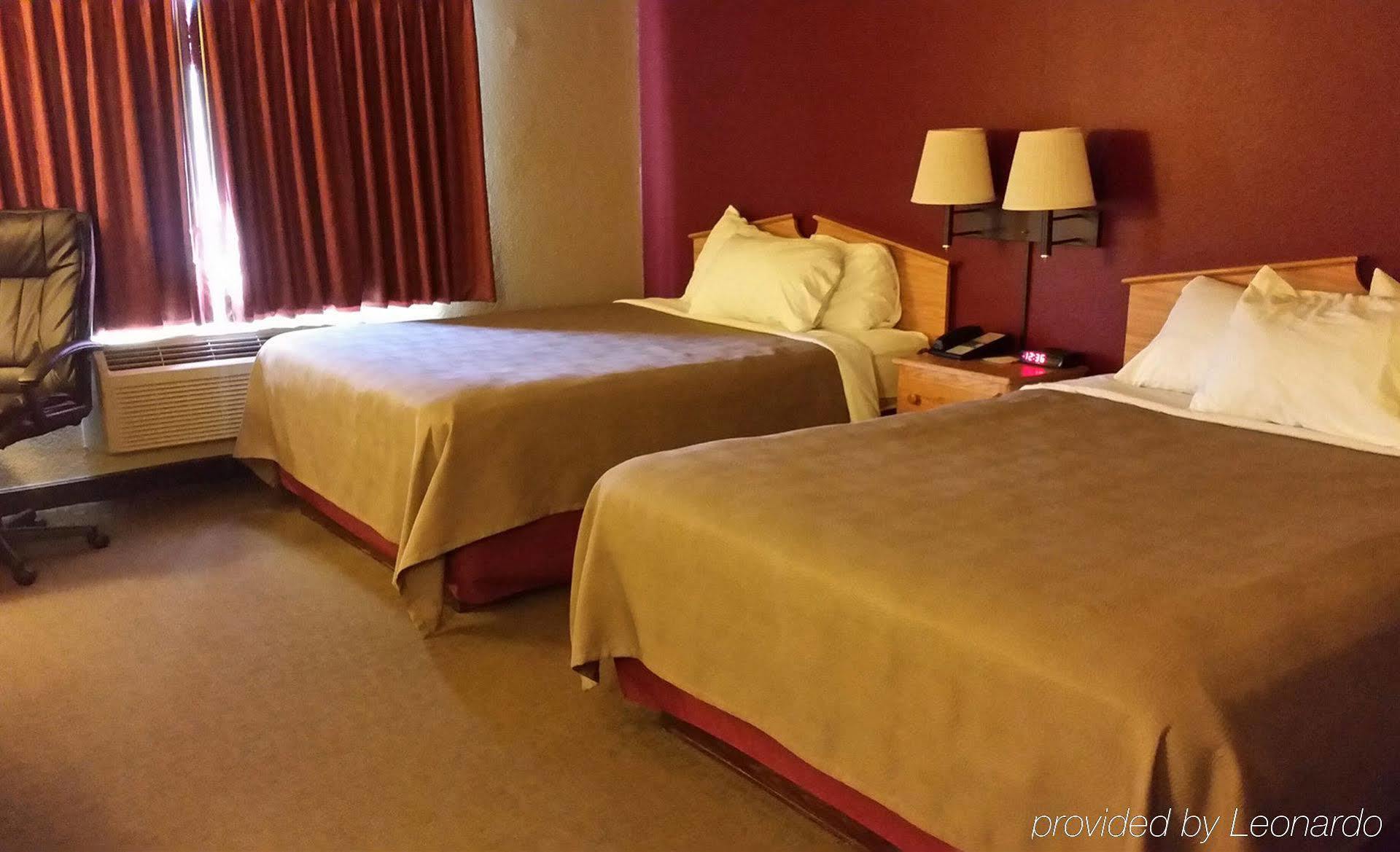 Rodeway Inn Hesston Kültér fotó