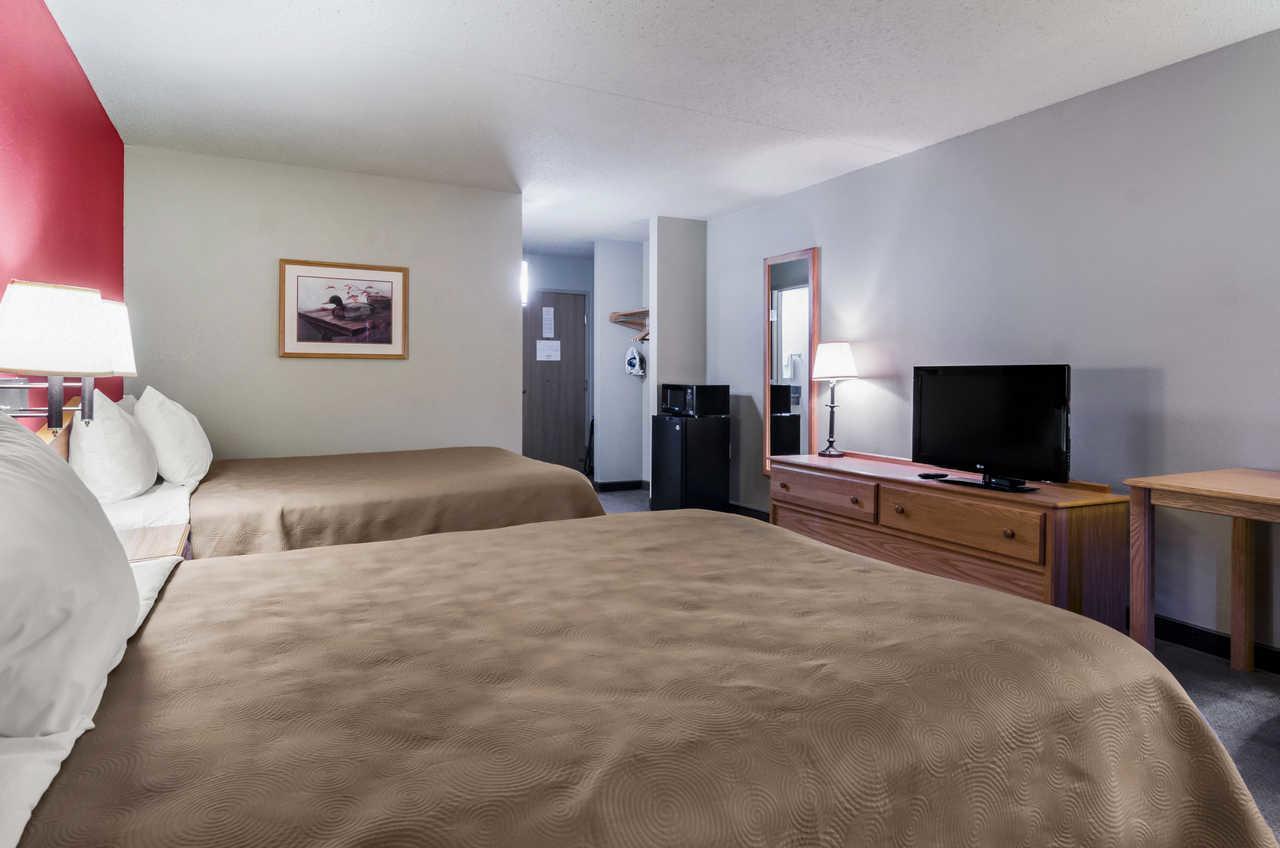 Rodeway Inn Hesston Kültér fotó